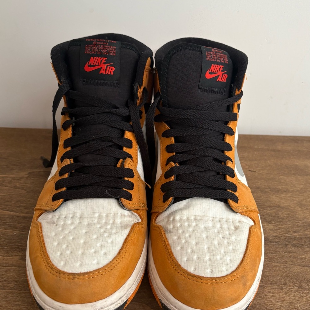 Jordan 1 Retro High Element Gore-Tex Light Curry